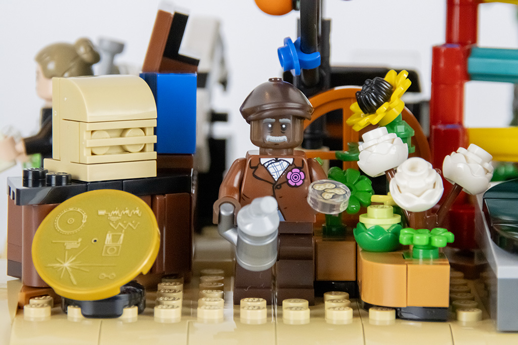 lego 21355 evolution of stem 26