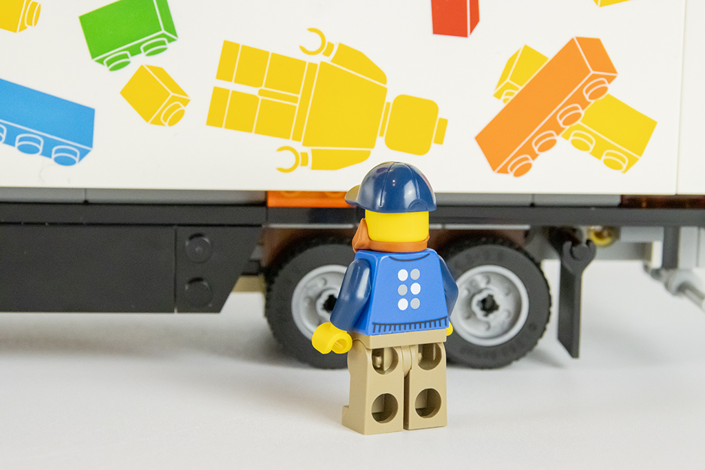 lego city 60440 delivery truck bild20